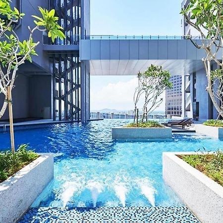Homestay Shah Rizki At Imperio With Swimming Pool Muslim Friendly Malacca Buitenkant foto